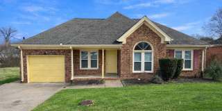 One-Level Living with Garage on a Cul-de-Sac in Nashville! Gallery 1