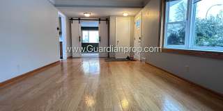 Richfield Single Family Home, Fenced Yard, 2 Car Garage, Dishwasher Gallery 1