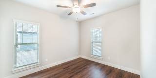 Hawthorne Grove Gallery 36