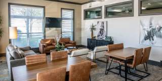 Harbor Island Gallery 12