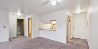 University Court Apartments Gallery 16