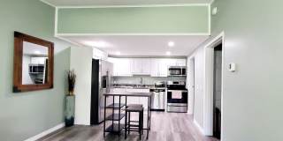 530 N 7th Place Gallery 1