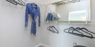 Riverstone Apartments at Long Shoals Gallery 28