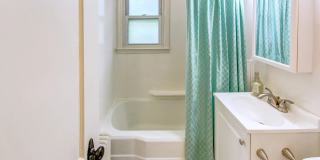 Schuyler Place Gallery 8
