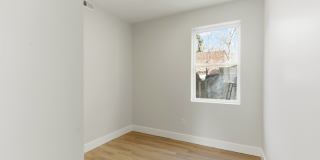 5137 Master Street - 1B Gallery 10