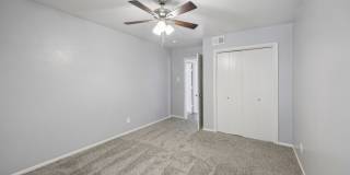 Premier Gardens Apt. Gallery 53