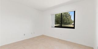1496 SE Colchester Circle Gallery 12