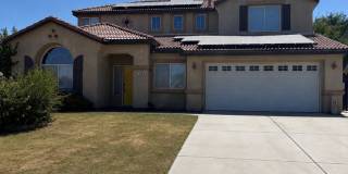 Spacious 5 Bedroom, 3 Bathroom Home in Stockdale Ranch Villas! Gallery 1