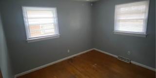 3 bedroom house in Fulton Hill! Laundry, Central HVAC All electric, big fenced yard, hardwoods Gallery 10