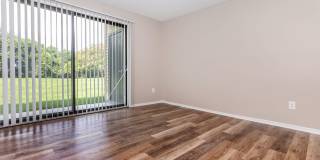 Spring Valley Apartments Gallery 41