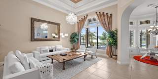 10771 Versailles Boulevard Gallery 4