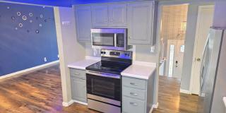 320 34th St Gallery 5