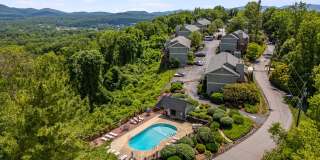 2-Bedroom, 2-Bathroom Condo with Stunning Downtown Views Gallery 31