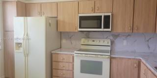 11202 Taft St Gallery 7