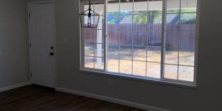 All Freshened Up and Waiting! Gallery 1