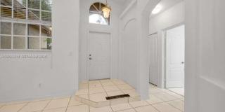 18322 SW 94th Ct Gallery 6