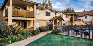 Elán Poway Hills Apartments Gallery 1