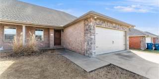 3005 SW Deerfield Boulevard Gallery 1