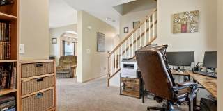3 Bed House w/ Garage, Laundry, & Fenced Yard! Gallery 3