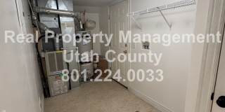 Beautiful 3-Bedroom Home in Springville – Spacious Living & Convenient Location Beautiful 3-Bedroom Home in Springville – Spacious Living & Convenient Location Gallery 14