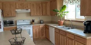 1199 Northwest Redwing Drive Gallery 6