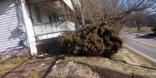 2/1 Single family home! Gallery 1