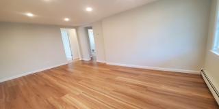 45 Wilton Avenue Gallery 6