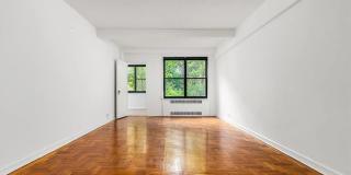 72 Park Ter W Apt E28 Gallery 1