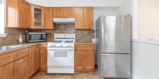 3306 HAVERFORD Avenue Gallery 11