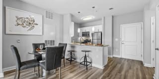 Harbor Pointe Gallery 77