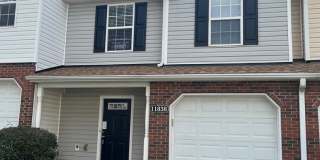 2 Story 2 bedroom townhome off Providence  I-485 Gallery 1