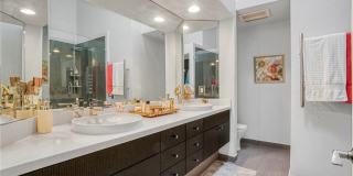 18730 Hatteras Street Gallery 24