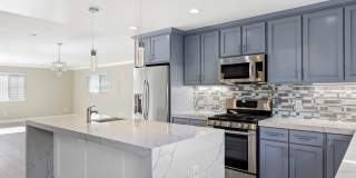 Stunning 3 Br 2.5 Ba  ADU New Pricing!! Gallery 8