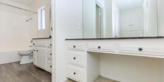San Carlos & San Juan Apartment Homes Gallery 26