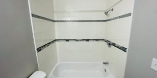 Experience Luxury Living at Bellagio Living II: Modern Apartments in Lawrence, Indiana Gallery 15