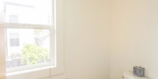 1208 East Barclay Court Gallery 22