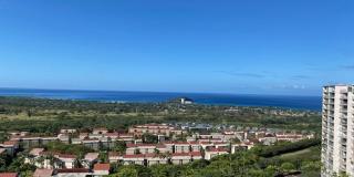 Makaha Valley Towers Gallery 1