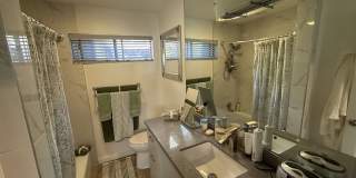 843 4th St Gallery 12