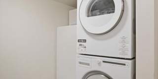 261 S Limestone Gallery 26