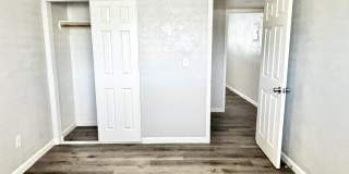 412 N 17th Dr Gallery 29