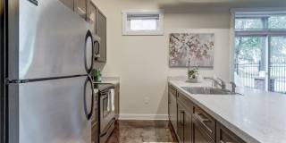 Luxury Downtown Condo with City Views Gallery 16
