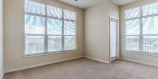 Edge at 1702 Gallery 16