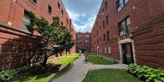 Nice 1 Bed in Quaint Roger's Glenwood District Gallery 1