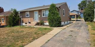 Centrally Located Three-Bedroom, Two-Bathroom House for Rent! Gallery 1