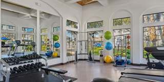 Serafina Luxury Apartments Gallery 3