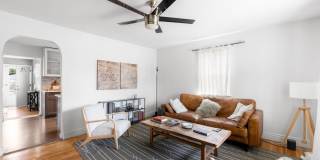 3BD, 1BA Edgewater Home with Lard Back Yard and 2-Car Garage Gallery 5
