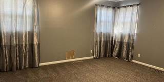 1751 E 59th Place Gallery 15