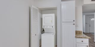 Remodeled 3/2 off Indian School & 43rd Ave Gallery 6