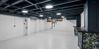 1427 BOLTON Street Gallery 26