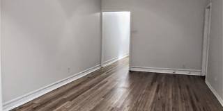 707 W. Cornelia Ave Gallery 1